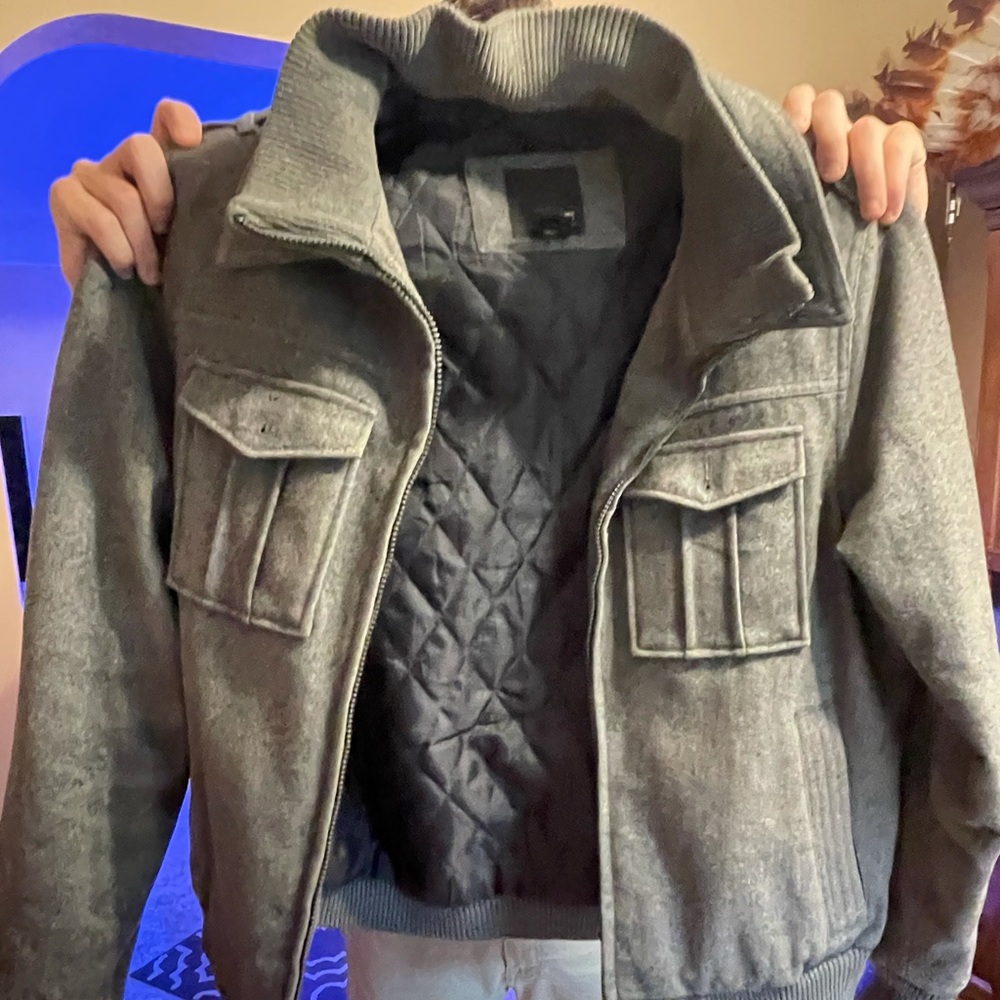 Men’s grey jacket. Size large. Like new